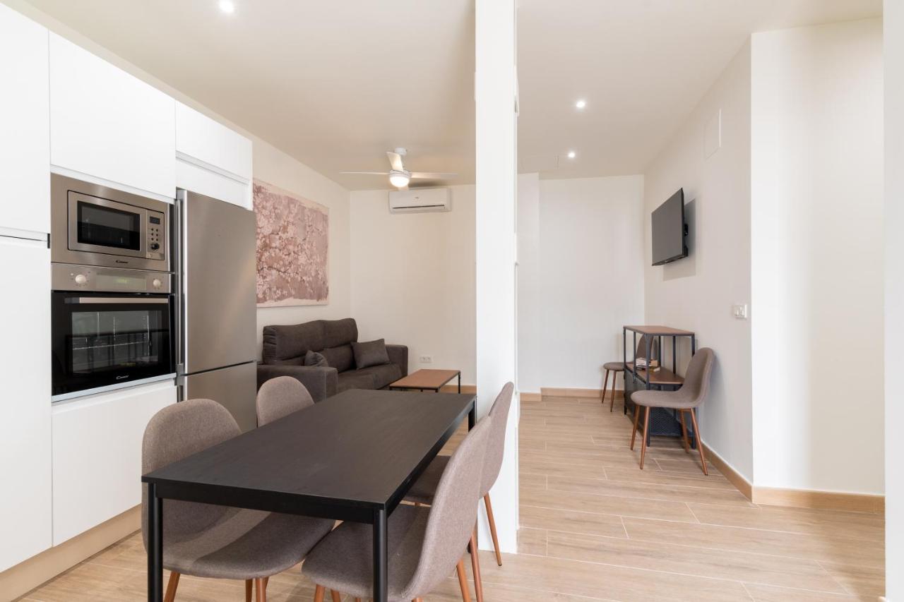 Apartamentos Cervantes 17 塞维利亚 外观 照片