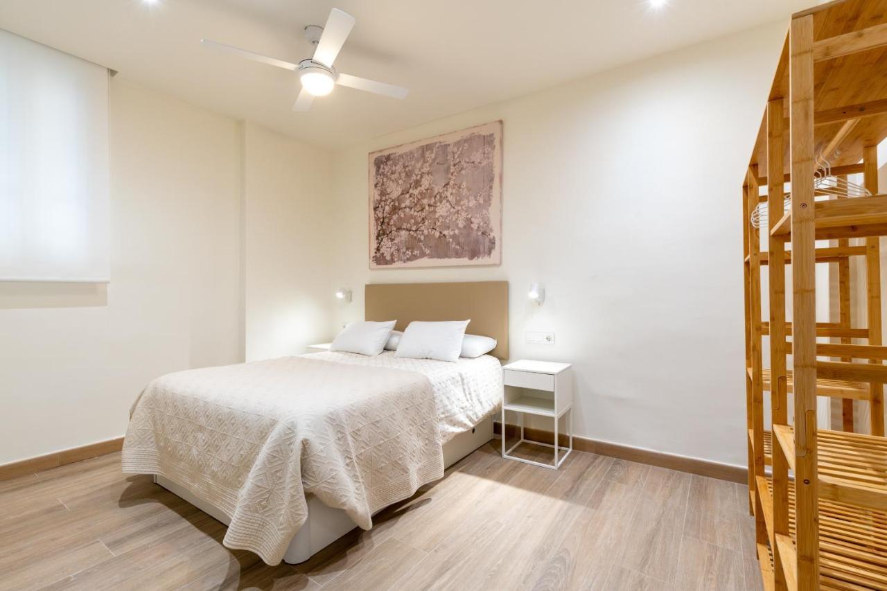 Apartamentos Cervantes 17 塞维利亚 外观 照片