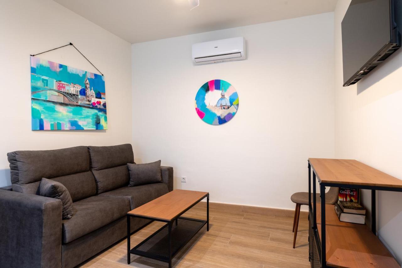 Apartamentos Cervantes 17 塞维利亚 外观 照片
