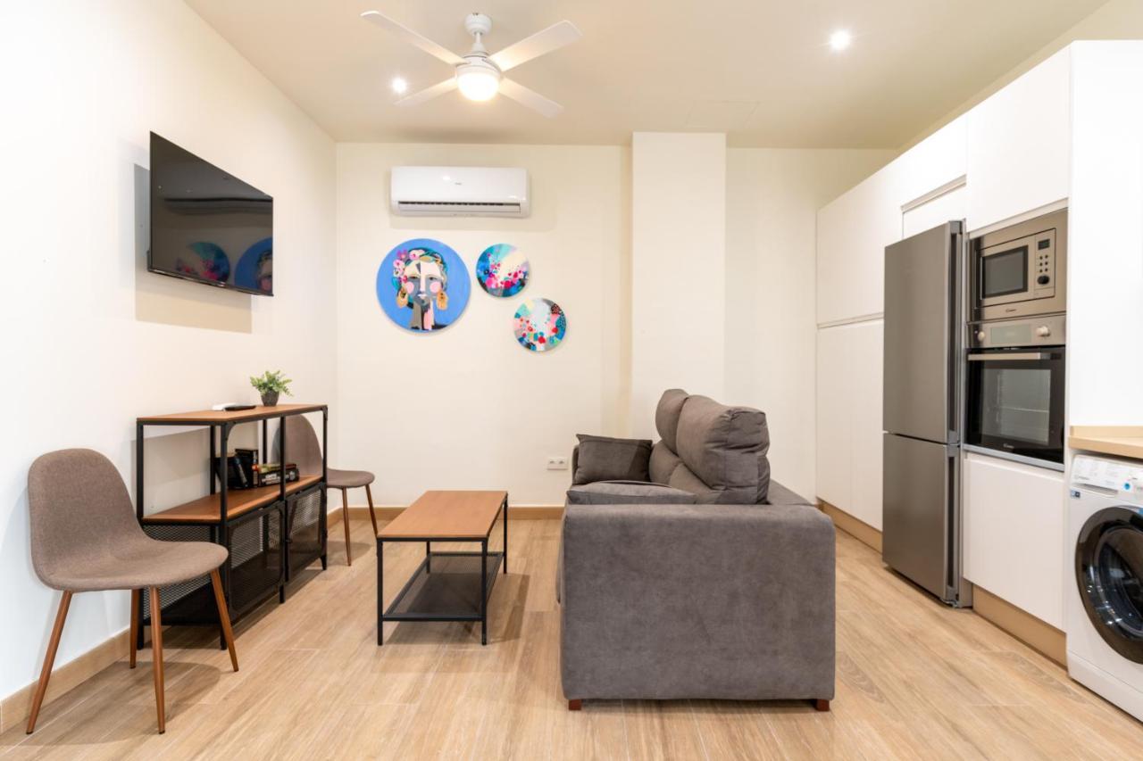 Apartamentos Cervantes 17 塞维利亚 外观 照片