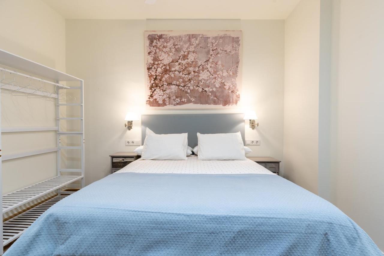Apartamentos Cervantes 17 塞维利亚 外观 照片