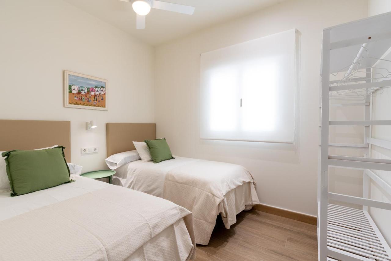 Apartamentos Cervantes 17 塞维利亚 外观 照片