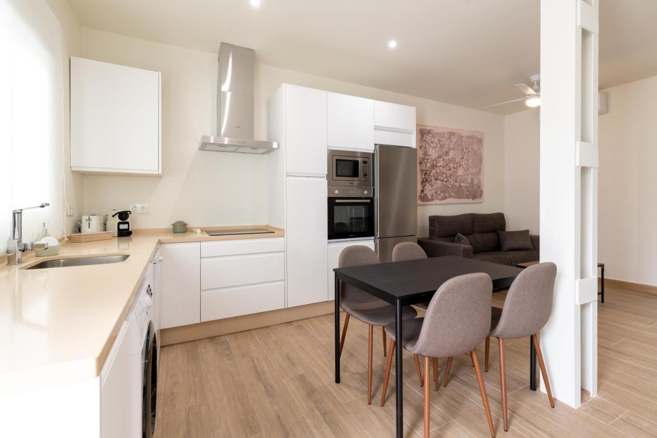 Apartamentos Cervantes 17 塞维利亚 外观 照片