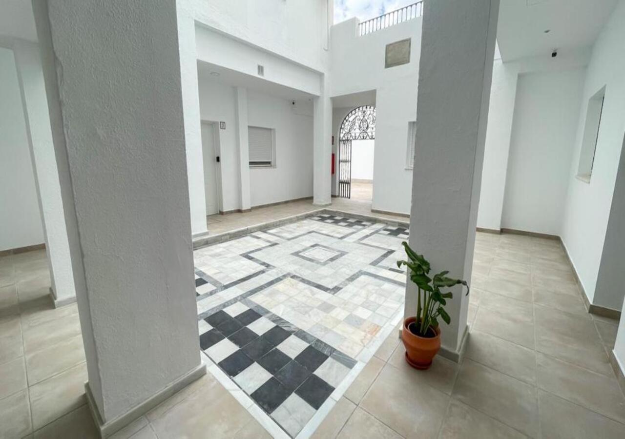 Apartamentos Cervantes 17 塞维利亚 外观 照片